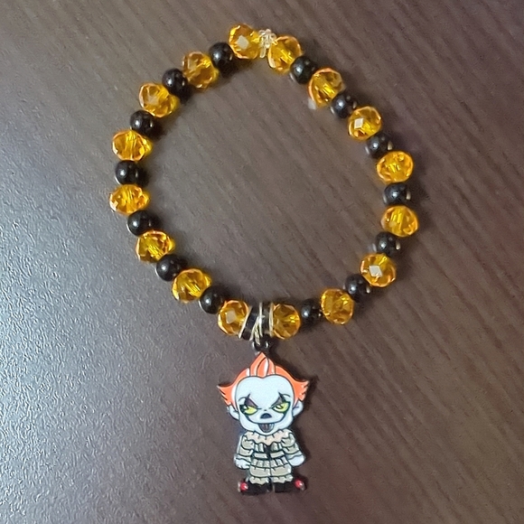Halloween Pennywise Beaded Stretch bracelet - Picture 1 of 4